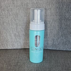 Clinique Acne Solutions Cleansing Foam, 4.2oz., Neq